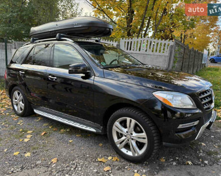 Черный Мерседес М-Класс, объемом двигателя 2.14 л и пробегом 205 тыс. км за 17999 $, фото 1 на Automoto.ua