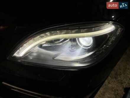 Черный Мерседес М-Класс, объемом двигателя 2.99 л и пробегом 400 тыс. км за 28950 $, фото 1 на Automoto.ua