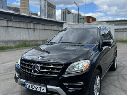 Мерседес М-Класс 2015 в Киеве на Automoto.ua Черный Мерседес М-Класс, объемом двигателя 3.5 л и пробегом 126 тыс. км за 19500 $, фото 1 на Automoto.ua