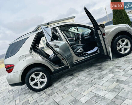 Коричневый Мерседес М-Класс, объемом двигателя 0 л и пробегом 270 тыс. км за 10500 $, фото 16 на Automoto.ua