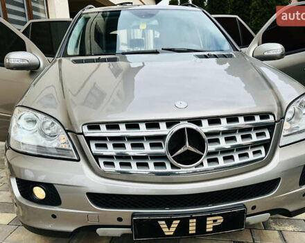 Коричневый Мерседес М-Класс, объемом двигателя 0 л и пробегом 270 тыс. км за 10500 $, фото 22 на Automoto.ua