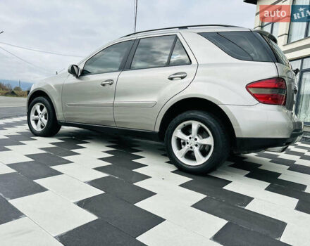 Коричневый Мерседес М-Класс, объемом двигателя 0 л и пробегом 270 тыс. км за 10500 $, фото 30 на Automoto.ua