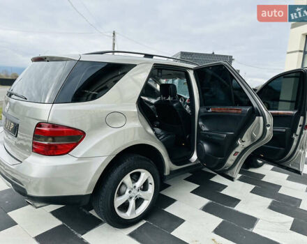 Коричневый Мерседес М-Класс, объемом двигателя 0 л и пробегом 270 тыс. км за 10500 $, фото 8 на Automoto.ua