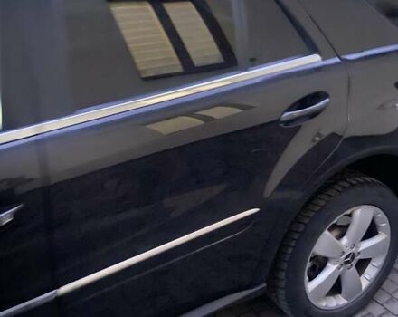 Коричневий Мерседес М-Клас, об'ємом двигуна 2.99 л та пробігом 258 тис. км за 15555 $, фото 2 на Automoto.ua