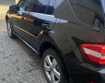 Коричневий Мерседес М-Клас, об'ємом двигуна 2.99 л та пробігом 258 тис. км за 15555 $, фото 9 на Automoto.ua