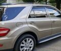 Коричневий Мерседес М-Клас, об'ємом двигуна 5.5 л та пробігом 233 тис. км за 18299 $, фото 40 на Automoto.ua