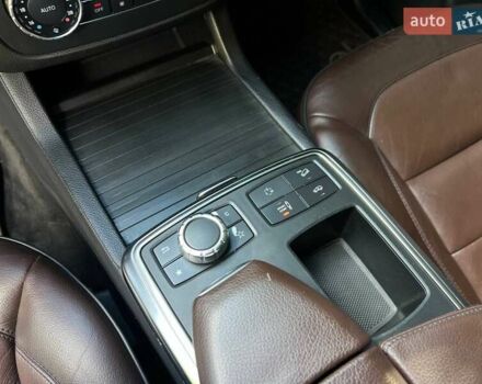 Коричневий Мерседес М-Клас, об'ємом двигуна 2.14 л та пробігом 270 тис. км за 17900 $, фото 20 на Automoto.ua