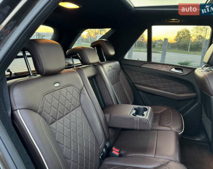 Коричневый Мерседес М-Класс, объемом двигателя 2.99 л и пробегом 317 тыс. км за 24500 $, фото 30 на Automoto.ua