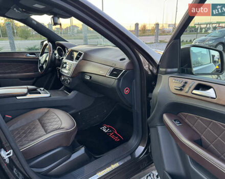 Коричневый Мерседес М-Класс, объемом двигателя 2.99 л и пробегом 317 тыс. км за 24500 $, фото 33 на Automoto.ua