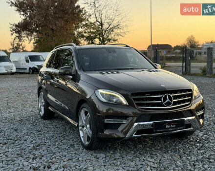 Коричневый Мерседес М-Класс, объемом двигателя 2.99 л и пробегом 317 тыс. км за 24500 $, фото 13 на Automoto.ua