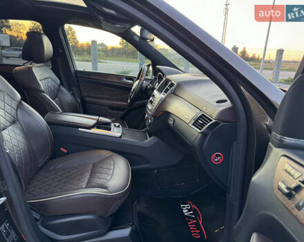 Коричневый Мерседес М-Класс, объемом двигателя 2.99 л и пробегом 317 тыс. км за 24500 $, фото 34 на Automoto.ua