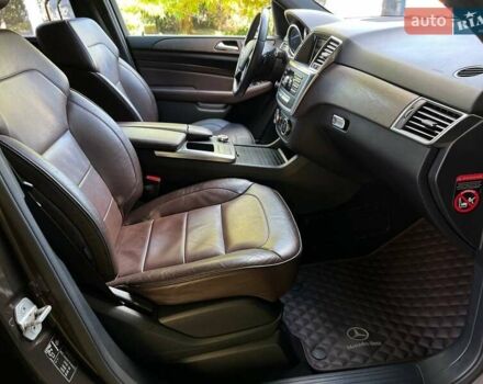 Коричневий Мерседес М-Клас, об'ємом двигуна 2.14 л та пробігом 270 тис. км за 17900 $, фото 16 на Automoto.ua