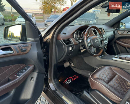 Коричневый Мерседес М-Класс, объемом двигателя 2.99 л и пробегом 317 тыс. км за 24500 $, фото 21 на Automoto.ua