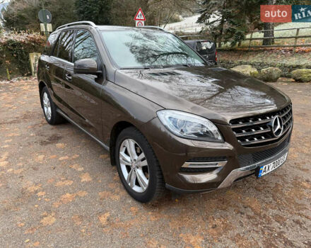 Коричневый Мерседес М-Класс, объемом двигателя 2.14 л и пробегом 69 тыс. км за 25500 $, фото 1 на Automoto.ua