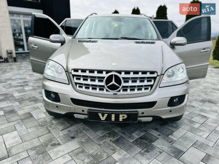 Коричневый Мерседес М-Класс, объемом двигателя 0 л и пробегом 270 тыс. км за 10500 $, фото 1 на Automoto.ua