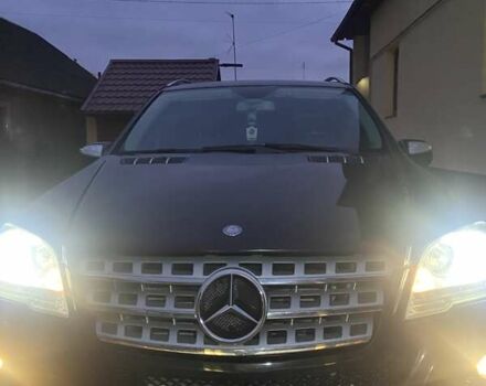 Коричневий Мерседес М-Клас, об'ємом двигуна 2.99 л та пробігом 258 тис. км за 15555 $, фото 1 на Automoto.ua