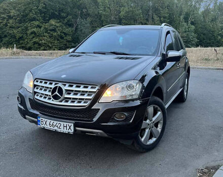 Коричневий Мерседес М-Клас, об'ємом двигуна 2.99 л та пробігом 370 тис. км за 15700 $, фото 1 на Automoto.ua