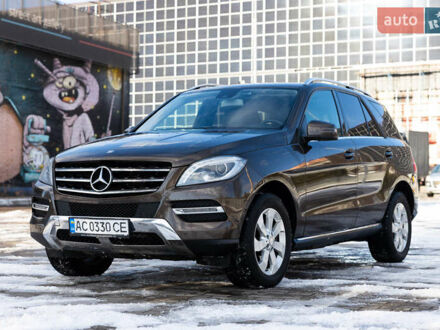 Мерседес М-Класс 2013 в Луцке на Automoto.ua Коричневый Мерседес М-Класс, объемом двигателя 2.14 л и пробегом 136 тыс. км за 20700 $, фото 1 на Automoto.ua