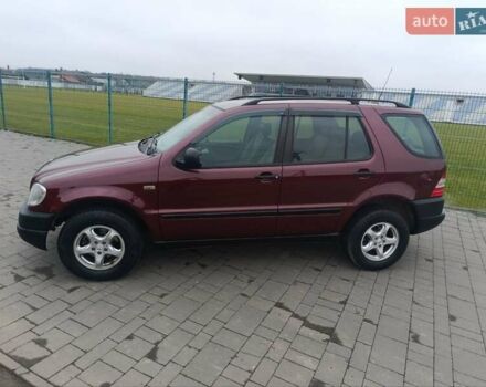 Червоний Мерседес М-Клас, об'ємом двигуна 3.2 л та пробігом 353 тис. км за 5700 $, фото 5 на Automoto.ua