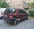 Красный Мерседес М-Класс, объемом двигателя 2.3 л и пробегом 300 тыс. км за 4700 $, фото 3 на Automoto.ua