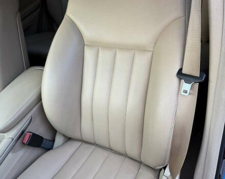 Красный Мерседес М-Класс, объемом двигателя 3.5 л и пробегом 175 тыс. км за 11500 $, фото 62 на Automoto.ua