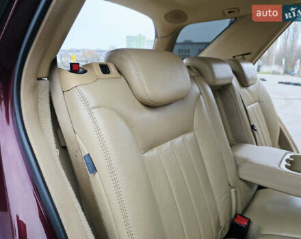 Красный Мерседес М-Класс, объемом двигателя 3.5 л и пробегом 266 тыс. км за 11499 $, фото 65 на Automoto.ua