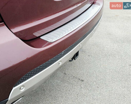 Красный Мерседес М-Класс, объемом двигателя 3.5 л и пробегом 266 тыс. км за 11499 $, фото 21 на Automoto.ua