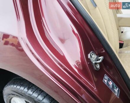 Красный Мерседес М-Класс, объемом двигателя 3.5 л и пробегом 266 тыс. км за 9333 $, фото 68 на Automoto.ua