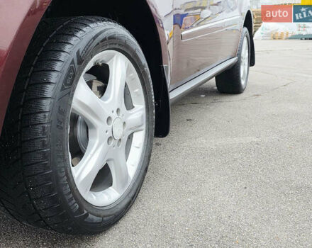 Красный Мерседес М-Класс, объемом двигателя 3.5 л и пробегом 266 тыс. км за 11499 $, фото 15 на Automoto.ua