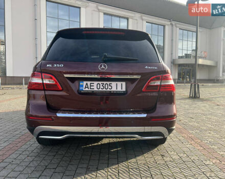 Червоний Мерседес М-Клас, об'ємом двигуна 3.5 л та пробігом 152 тис. км за 27900 $, фото 3 на Automoto.ua