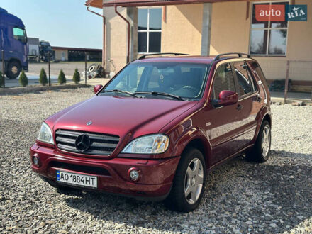 Мерседес М-Класс 2000 в Хусте на Automoto.ua Красный Мерседес М-Класс, объемом двигателя 3.2 л и пробегом 265 тыс. км за 8000 $, фото 1 на Automoto.ua