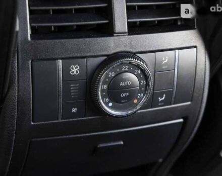 Мерседес М-Класс 2006 в Луцке на Automoto.ua Мерседес М-Класс, объемом двигателя 5 л и пробегом 239 тыс. км за 15000 $, фото 15 на Automoto.ua