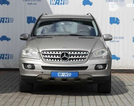 Мерседес М-Класс 2006 в Луцке на Automoto.ua Мерседес М-Класс, объемом двигателя 5 л и пробегом 239 тыс. км за 15000 $, фото 1 на Automoto.ua