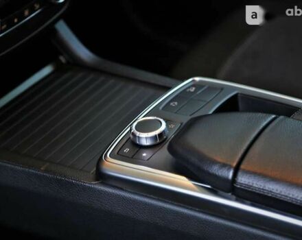 Мерседес М-Класс, объемом двигателя 2.1 л и пробегом 132 тыс. км за 25900 $, фото 22 на Automoto.ua