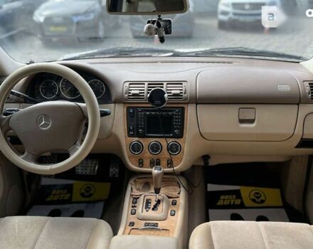 Мерседес М-Класс, объемом двигателя 4 л и пробегом 319 тыс. км за 10700 $, фото 9 на Automoto.ua