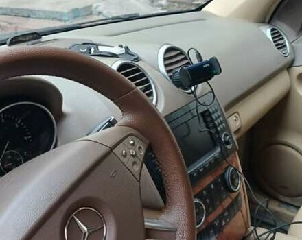 Мерседес М-Клас, об'ємом двигуна 3.5 л та пробігом 247 тис. км за 10888 $, фото 4 на Automoto.ua