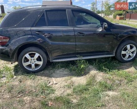 Мерседес М-Класс, объемом двигателя 3.5 л и пробегом 300 тыс. км за 7200 $, фото 2 на Automoto.ua