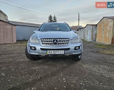 Мерседес М-Класс, объемом двигателя 3.5 л и пробегом 275 тыс. км за 11300 $, фото 12 на Automoto.ua