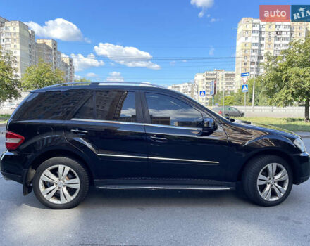 Мерседес М-Клас, об'ємом двигуна 3.5 л та пробігом 272 тис. км за 12950 $, фото 6 на Automoto.ua