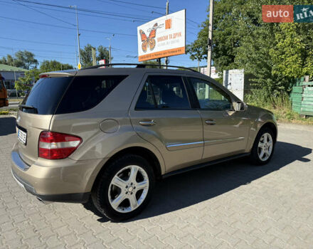 Мерседес М-Клас, об'ємом двигуна 3 л та пробігом 242 тис. км за 13000 $, фото 3 на Automoto.ua