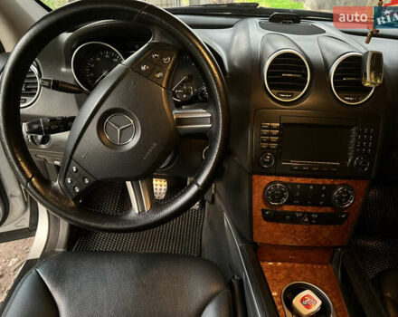 Мерседес М-Класс, объемом двигателя 3 л и пробегом 220 тыс. км за 13600 $, фото 9 на Automoto.ua