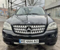 Мерседес М-Класс, объемом двигателя 2.99 л и пробегом 330 тыс. км за 8000 $, фото 1 на Automoto.ua