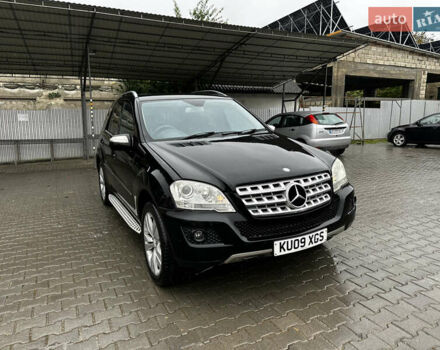 Мерседес М-Клас 2009 у Чернівцях на Automoto.ua Мерседес М-Клас, об'ємом двигуна 3 л та пробігом 168 тис. км за 584 $, фото 3 на Automoto.ua