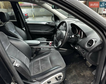 Мерседес М-Клас 2009 у Чернівцях на Automoto.ua Мерседес М-Клас, об'ємом двигуна 3 л та пробігом 168 тис. км за 584 $, фото 13 на Automoto.ua