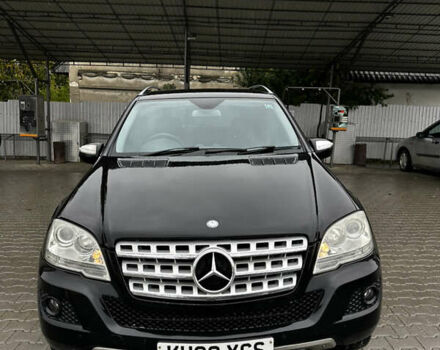 Мерседес М-Клас 2009 у Чернівцях на Automoto.ua Мерседес М-Клас, об'ємом двигуна 3 л та пробігом 168 тис. км за 584 $, фото 4 на Automoto.ua