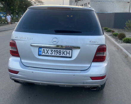 Мерседес М-Клас, об'ємом двигуна 3 л та пробігом 257 тис. км за 14500 $, фото 5 на Automoto.ua