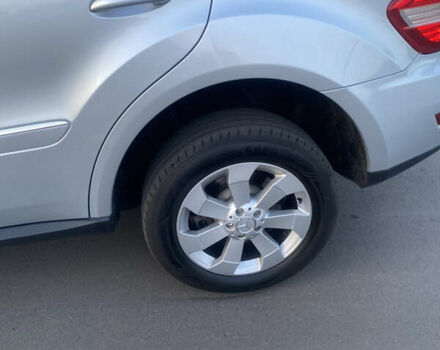 Мерседес М-Клас, об'ємом двигуна 3 л та пробігом 257 тис. км за 14500 $, фото 15 на Automoto.ua