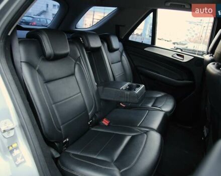 Мерседес М-Клас, об'ємом двигуна 2.99 л та пробігом 217 тис. км за 21000 $, фото 8 на Automoto.ua