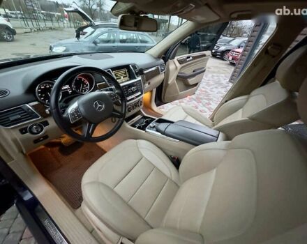 Мерседес М-Класс, объемом двигателя 3 л и пробегом 180 тыс. км за 17999 $, фото 21 на Automoto.ua