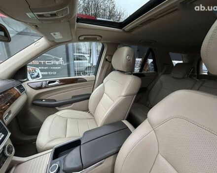 Мерседес М-Класс, объемом двигателя 4.7 л и пробегом 160 тыс. км за 17900 $, фото 16 на Automoto.ua